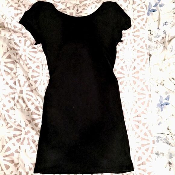 Buckle BKE Low scoop back bodycon LBD sz M - Picture 2 of 4